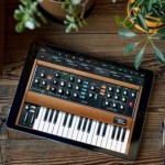 Minimoog_Fotor